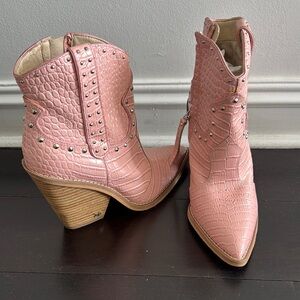 Sam Edelman Pink Ankle Booties with Metallic Finish